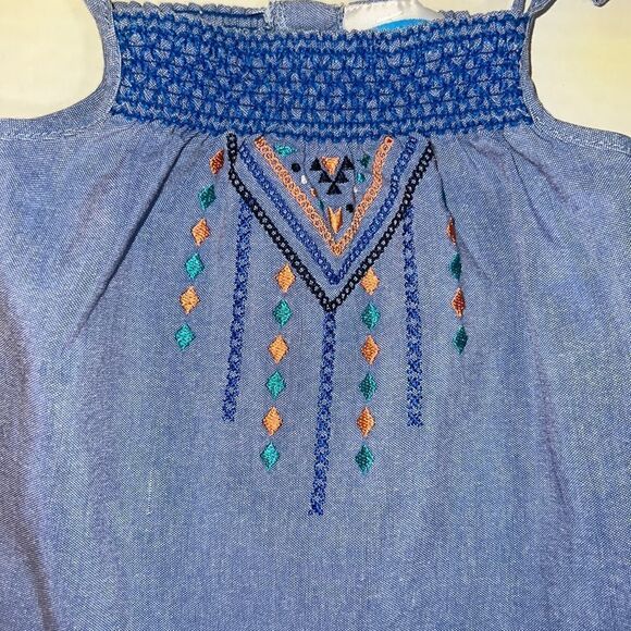 🛍Pretty Little Girls Dress size 0-3 Months 🛍 - Picture 2 of 5